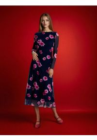 Sinsay - Sukienka maxi z dekoltem na plecach w kwiaty - wielobarwny. Wzór: kwiaty. Długość: maxi #1