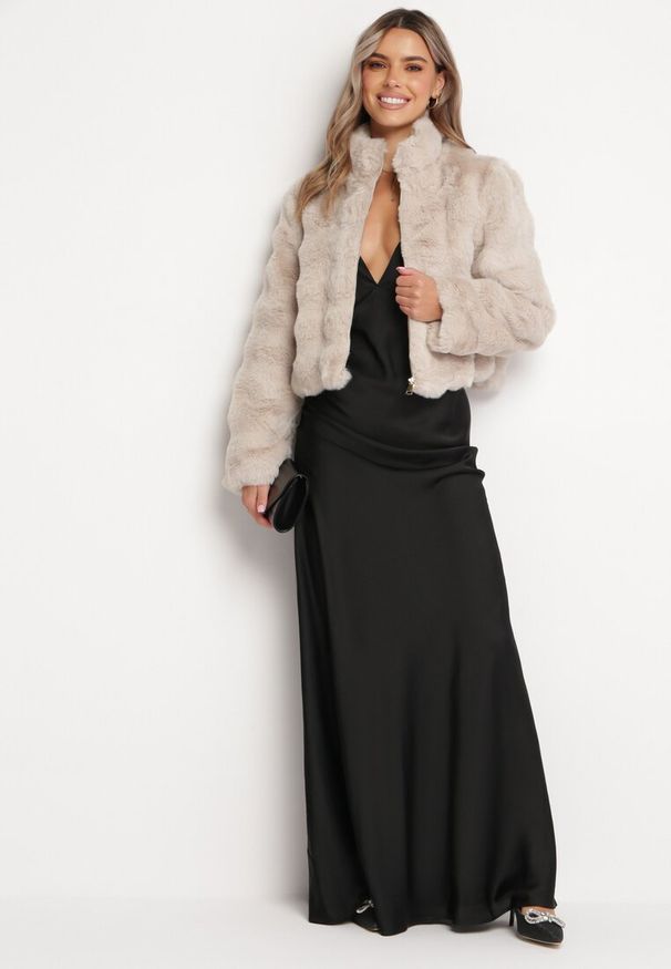 Born2be - Beżowa Futerkowa Kurtka z Kołnierzem i Suwakiem Braline. Kolor: beżowy. Materiał: jeans. Styl: klasyczny, elegancki