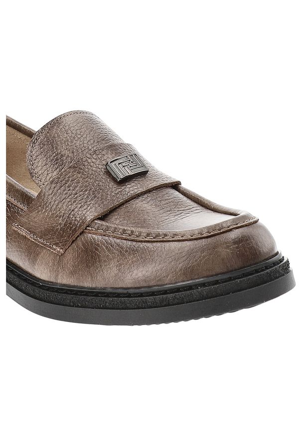 Brązowe Półbuty Armodo Wsuwane Obuwie Damskie. Zapięcie: bez zapięcia. Kolor: brązowy. Materiał: skóra. Wzór: aplikacja. Styl: klasyczny, elegancki