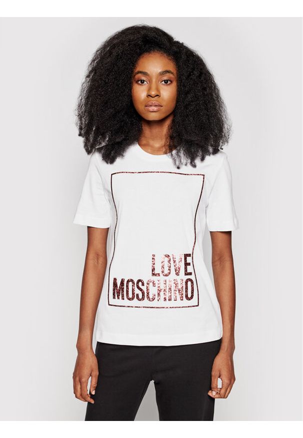 Love Moschino - LOVE MOSCHINO T-Shirt W4H0605M 3876 Biały Regular Fit. Kolor: biały. Materiał: bawełna