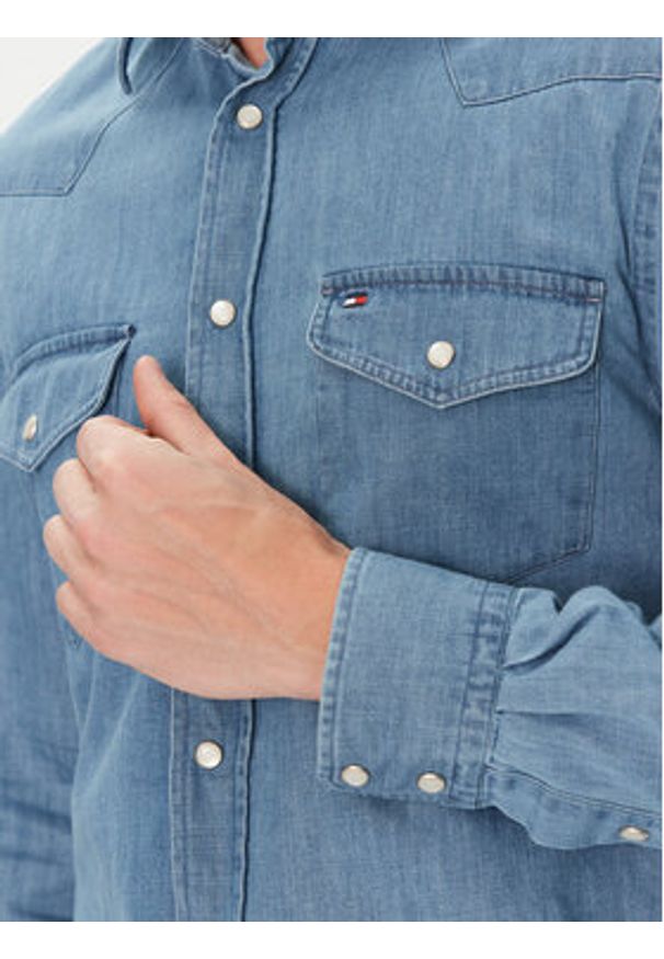 TOMMY HILFIGER - Tommy Hilfiger Koszula jeansowa MW0MW39903 Niebieski Regular Fit. Kolor: niebieski. Materiał: bawełna