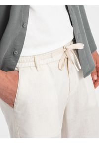 Ombre Clothing - Męskie krótkie spodenki z dodatkiem lnu - kremowe V2. Okazja: na co dzień. Kolor: kremowy. Materiał: len. Długość: krótkie. Sezon: lato. Styl: wakacyjny, casual