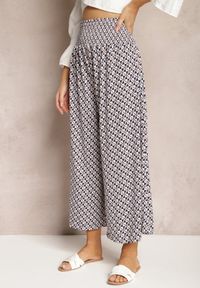 Renee - Granatowo-Białe Spodnie High Waist z Bawełny z Rozszerzanymi Nogawkami i Gumką Nereialla. Stan: podwyższony. Kolor: niebieski. Materiał: bawełna. Wzór: aplikacja #6