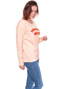 Wrangler - BLUZA WRANGLER DAMSKA WROCKS SWEAT PEACH PARFAIT W601OHYUD 112130375. Wzór: aplikacja #9