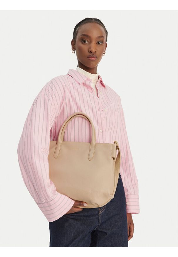 Coccinelle Torebka T95 Coccinellerebekka E1 T95 18 02 01 Beżowy. Kolor: beżowy. Materiał: skórzane