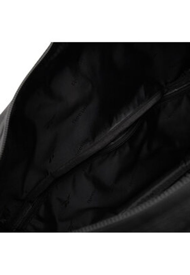 Reebok Torba RBK-010-CCC-05 Czarny. Kolor: czarny. Materiał: materiał, poliester