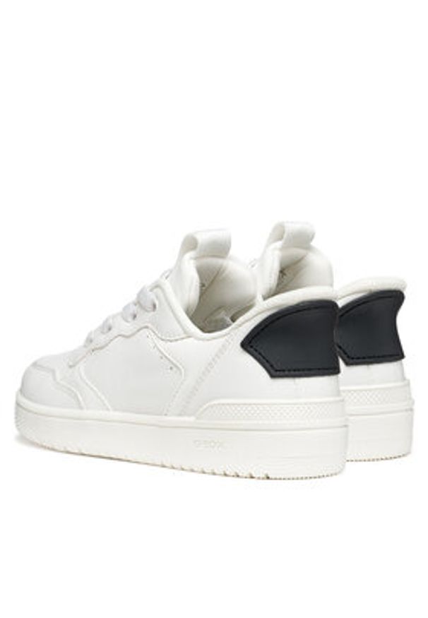 Geox Sneakersy J65NRA 05415 C0404 S 2 Biały. Kolor: biały. Materiał: skóra