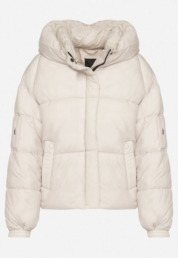 Born2be - Biała Pikowana Kurtka Puffer z Kapturem i Kieszonką przy Rękawie Galieana. Okazja: na spacer. Typ kołnierza: kaptur. Kolor: biały. Materiał: dzianina, jeans. Styl: elegancki, sportowy