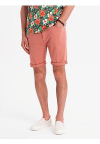 Ombre Clothing - Męskie jeansowe klasyczne szorty z podwiniętą nogawką – koralowe V6 - Rozmiar: L. Kolor: pomarańczowy. Materiał: jeans. Sezon: lato. Styl: klasyczny