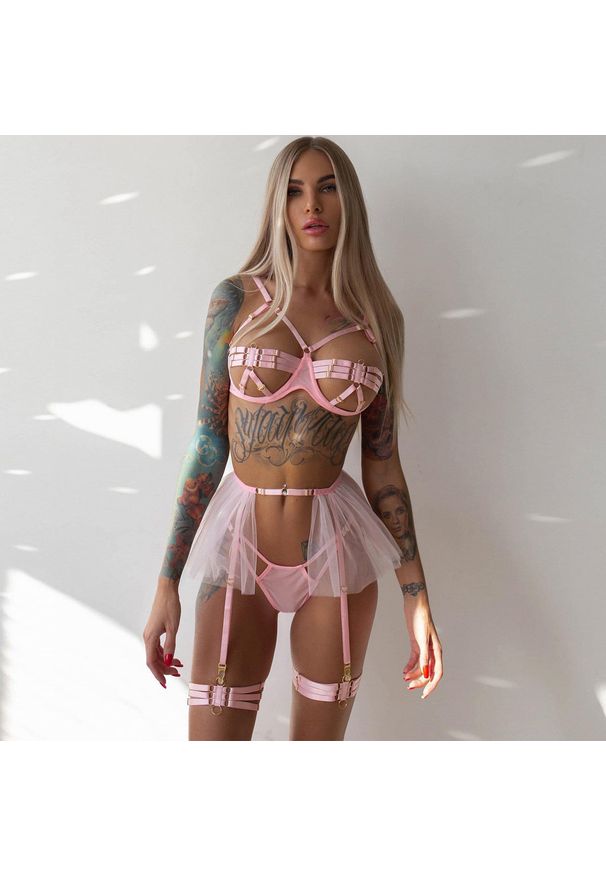 Intica - Komplet bielizny z wycięciami na specjalne okazje Emelyne. Kolor: różowy. Materiał: materiał