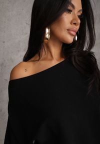 Renee - Czarna Nietoperzowa Sukienka z Dzianiny z Wiskozą z Dekoltem w Łódkę Yuzoma. Typ kołnierza: dekolt w łódkę. Kolor: czarny. Materiał: dzianina, wiskoza. Typ sukienki: oversize #4