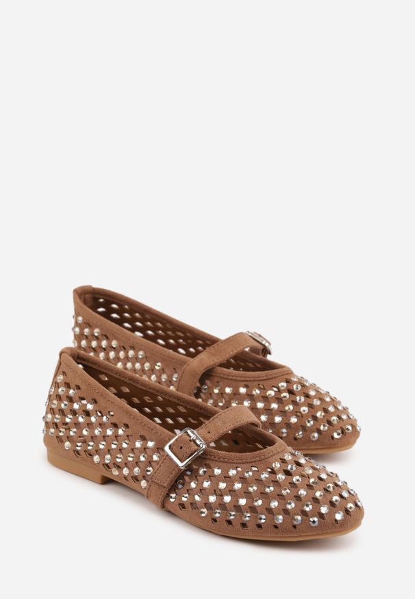 Born2be - Brązowe Ażurowe Balerinki z Paskiem z Klamerką i Cyrkoniami Feanoene. Okazja: na spotkanie biznesowe, do pracy. Zapięcie: pasek. Kolor: brązowy. Materiał: jeans, koronka. Wzór: ażurowy. Styl: biznesowy, elegancki, klasyczny