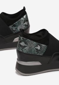 Born2be - Czarno-Zielone Sneakersy Mapeloris. Kolor: czarny #4