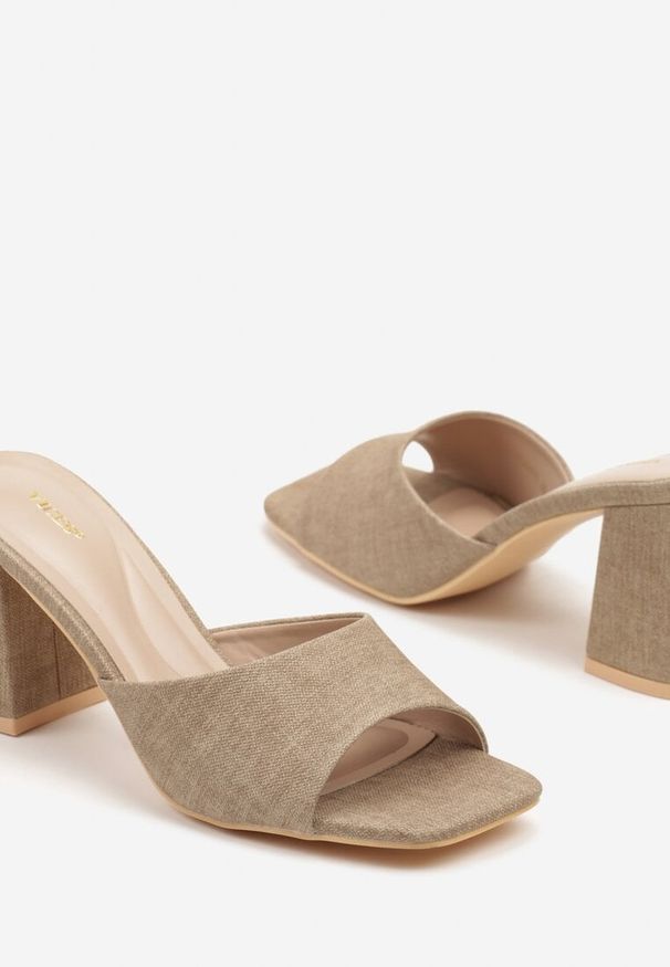 Born2be - Ciemnobeżowe Klapki Vices na Obcasie z Kwadratowym Noskiem Neonitea. Okazja: na co dzień. Kolor: beżowy. Obcas: na obcasie. Styl: klasyczny, casual, elegancki. Wysokość obcasa: średni