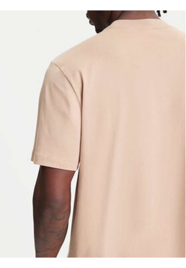 Adidas - adidas T-Shirt Essentials Linear JX5709 Beżowy Regular Fit. Kolor: beżowy. Materiał: bawełna