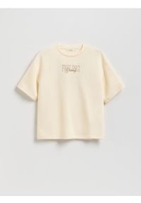 Reserved - T-shirt z haftem - kremowy. Kolor: kremowy. Materiał: tkanina. Wzór: haft