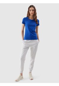 4f - T-shirt slim z nadrukiem damski - kobaltowy. Okazja: na co dzień. Kolor: niebieski. Materiał: jersey, materiał, bawełna, elastan, dzianina. Długość rękawa: krótki rękaw. Długość: krótkie. Wzór: nadruk. Styl: sportowy, casual #2