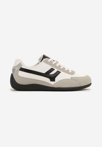 Born2be - Białe Sneakersy Ozdobione Geometrycznym Wzorem Arulia. Okazja: na co dzień, na spacer. Kolor: biały. Materiał: jeans. Wzór: aplikacja, geometria. Sport: turystyka piesza #6
