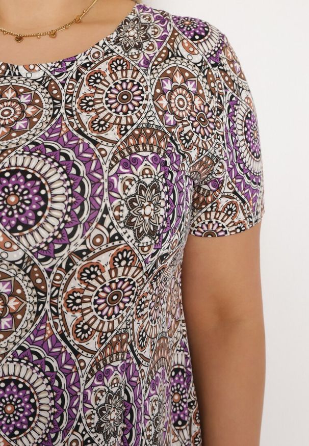 Born2be - Fioletowa Sukienka Mini z Wiskozy o Rozkloszowanym Fasonie Boho Aiselle. Kolor: fioletowy. Materiał: wiskoza. Wzór: kolorowy. Sezon: lato. Styl: boho. Długość: mini