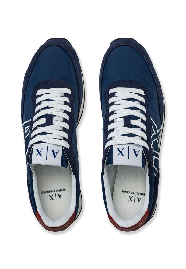 Sneakersy męskie granatowe Armani Exchange XUX129 XV549 K645. Kolor: niebieski