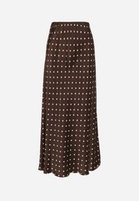 Born2be - Brązowa Wiskozowa Spódnica Satynowa w Kropki o Rozkloszowanym Kroju Fedrana. Okazja: na co dzień. Kolor: brązowy. Materiał: satyna, wiskoza. Wzór: kropki. Styl: klasyczny, casual, elegancki #7