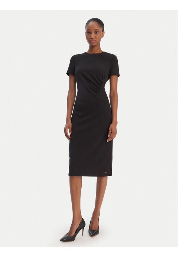 Calvin Klein Sukienka koktajlowa LV044E048G Czarny Slim Fit. Kolor: czarny. Materiał: syntetyk. Styl: wizytowy