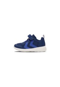 Sneakersy dla dzieci Hummel Actus Recycled. Okazja: na uczelnię. Kolor: niebieski. Materiał: materiał. Sport: joga i pilates