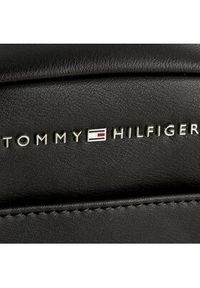 TOMMY HILFIGER - Tommy Hilfiger Saszetka Th City Mini Reporter AM0AM01941 Czarny. Kolor: czarny. Materiał: skóra #7