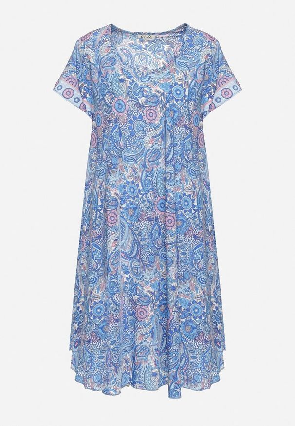 Born2be - Niebieska Wiskozowa Sukienka o Rozkloszowanym Kroju w Stylu Boho Melnea. Typ kołnierza: dekolt w łódkę. Kolor: niebieski. Materiał: wiskoza. Długość rękawa: krótki rękaw. Sezon: lato. Styl: boho