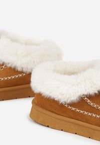 Born2be - Brązowe Śniegowce na Grubej Podeszwie z Futerkiem i Przeszciami Linafra. Okazja: na co dzień. Kolor: brązowy. Materiał: futro. Styl: casual, elegancki #2
