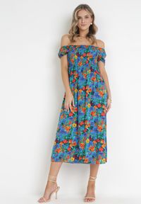 Born2be - Niebieska Sukienka z Wiskozy Midi Hiszpanka w Kwiaty Hallenes. Typ kołnierza: dekolt hiszpanka. Kolor: niebieski. Materiał: wiskoza. Wzór: kwiaty. Długość: midi #1