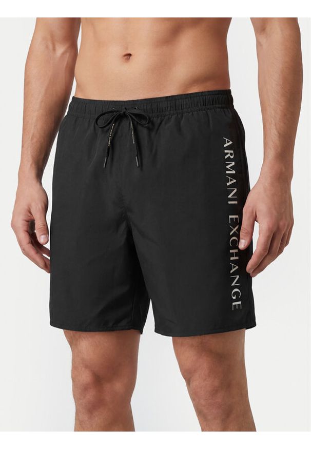 Armani Exchange Szorty kąpielowe XM000835 AF22573 UC001 Czarny Regular Fit. Kolor: czarny. Materiał: syntetyk