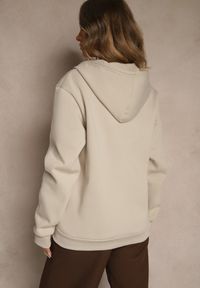 Renee - Beżowa Bluza Rozpinana z Kapturem z Bawełną Ozdobiona Sznurkami Odiola. Okazja: na co dzień. Typ kołnierza: kaptur. Kolor: beżowy. Materiał: bawełna. Wzór: aplikacja. Styl: sportowy, casual