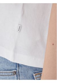 Guess Jeans T-Shirt W4YI73 K8HM0 Biały Boxy Fit. Kolor: biały. Materiał: bawełna #5