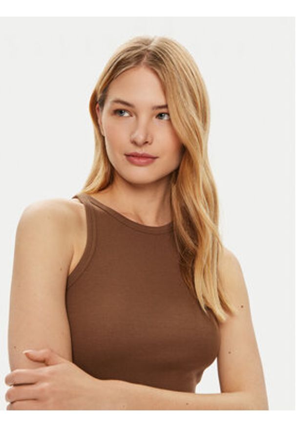 Vero Moda Sukienka codzienna Chloe 10306898 Brązowy Tight Fit. Okazja: na co dzień. Kolor: brązowy. Materiał: bawełna. Typ sukienki: proste. Styl: casual