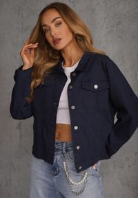 Renee - Granatowa Jeansowa Kurtka z Bawełny Perilopei. Okazja: na co dzień. Kolekcja: plus size. Kolor: niebieski. Materiał: bawełna, jeans. Styl: casual #3