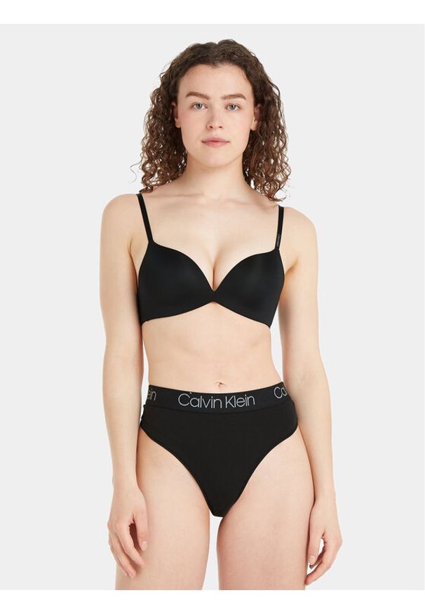 Calvin Klein Underwear Stringi 000QD3754E Czarny. Kolor: czarny. Materiał: bawełna