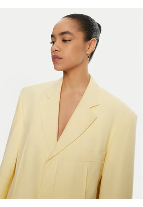 JACQUEMUS Marynarka 22E213JA101 Żółty Regular Fit. Kolor: żółty. Materiał: wiskoza