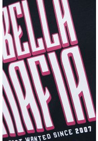 LABELLAMAFIA - LaBellaMafia t-shirt bawełniany kolor czarny. Okazja: na co dzień. Kolor: czarny. Materiał: bawełna. Wzór: nadruk. Styl: casual #4