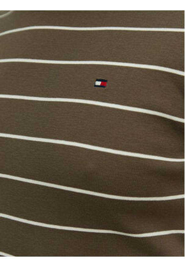 TOMMY HILFIGER - Tommy Hilfiger T-Shirt New Cody WW0WW40587 Brązowy Slim Fit. Kolor: brązowy. Materiał: bawełna
