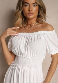 Renee - Biała Rozkloszowana Sukienka z Gumką w Talii i Dekoltem w Kształcie Łódki Miratela. Okazja: na co dzień. Kolor: biały. Długość rękawa: krótki rękaw. Typ sukienki: proste. Styl: klasyczny, casual #4