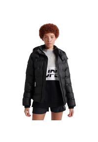 Superdry - Kurtka turystyczna damska Superdary Koanda. Kolor: czarny. Materiał: poliester. Sezon: zima, jesień. Sport: turystyka piesza