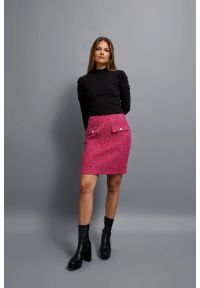 MOODO - Spódnica w tweedowym stylu różowa. Kolor: różowy. Materiał: poliester