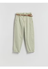 Reserved - Jeansy paperbag z paskiem - zielony. Kolor: zielony