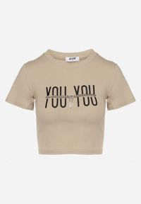 Born2be - Ciemnobeżowy Bawełniany T-shirt z Napisem i Łańcuchem Olimelia. Kolor: beżowy. Materiał: bawełna. Wzór: napisy #6
