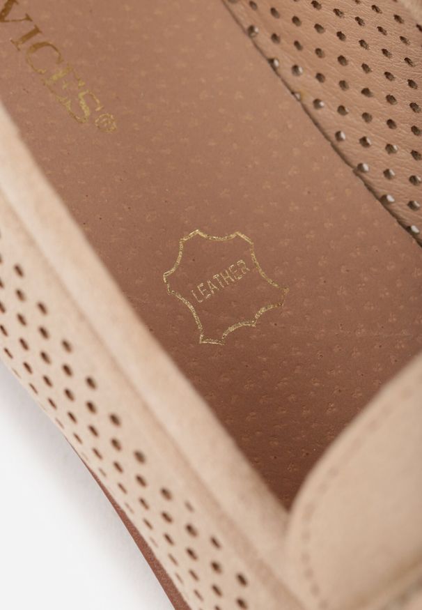 Born2be - Beżowe Ażurowe Mokasyny Vices ze Skórzaną Wkładką Felastra. Okazja: na co dzień. Kolor: beżowy. Materiał: skóra. Wzór: ażurowy. Obcas: na obcasie. Styl: casual, klasyczny, elegancki. Wysokość obcasa: niski