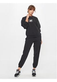 New Balance Bluza Essentials French Terry Crew WT33514 Czarny Regular Fit. Kolor: czarny. Materiał: bawełna