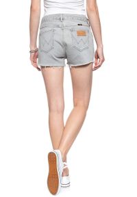 Wrangler - DAMSKIE SPODENKI WRANGLER BOYFRIEND SHORT ICY GREY W29KRJ28C. Materiał: jeans