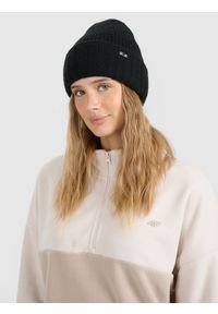 4f - 4F Czapka zimowa damska - czarna S. Kolor: czarny. Sezon: zima. Styl: casual, klasyczny, sportowy