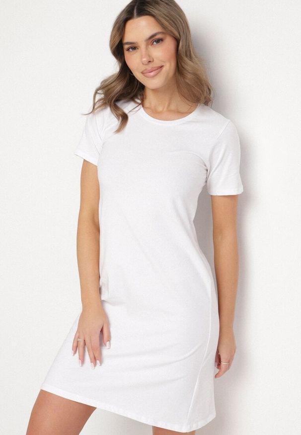 Born2be - Biała Bawełniana Sukienka o Kroju Typu T-shirt Nilisea. Kolor: biały. Materiał: bawełna